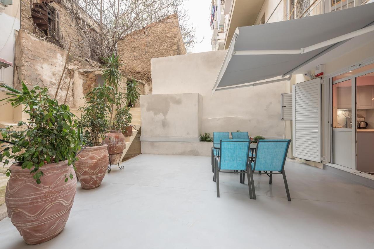 The Courtyard Oasis Apartment Atena Exterior foto