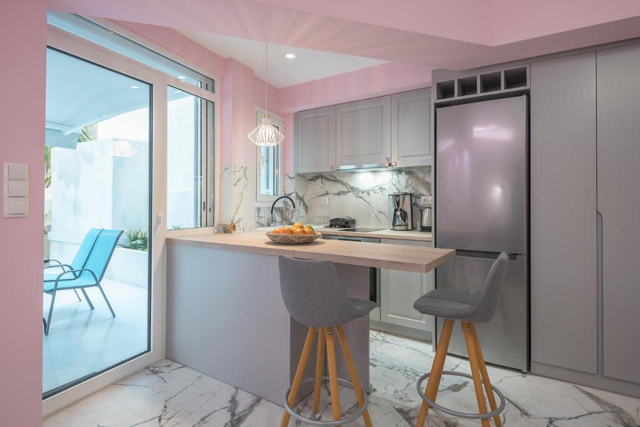 The Courtyard Oasis Apartment Atena Exterior foto