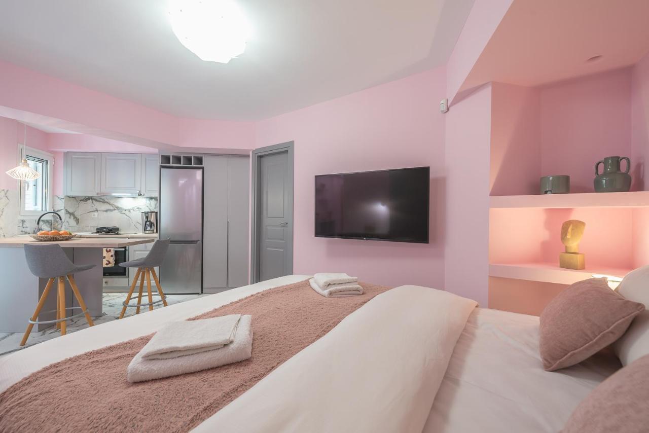 The Courtyard Oasis Apartment Atena Exterior foto