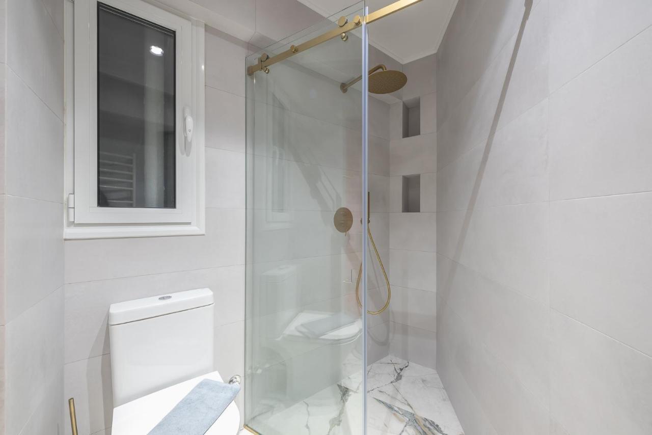 The Courtyard Oasis Apartment Atena Exterior foto